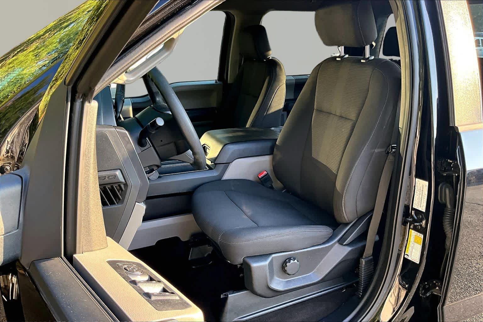 Used 2019 Ford F150 XL w/ Equipment Group 101A Mid RWD image 8