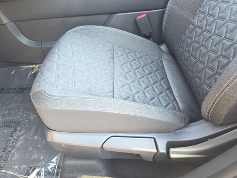 New 2027 Nissan Kicks SV w/ Cold Weather Package FWD image 26