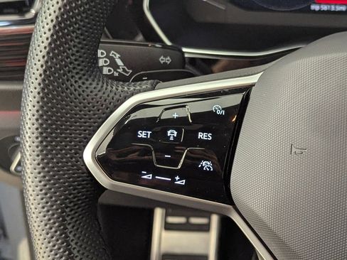 Used 2024 Volkswagen Jetta GLI Autobahn image 16