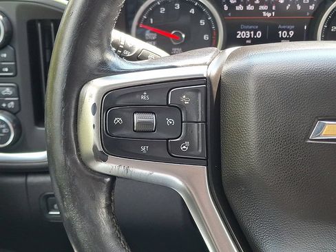 Used 2021 Chevrolet Silverado 1500 LTZ w/ LTZ Premium Package AWD/4WD image 21