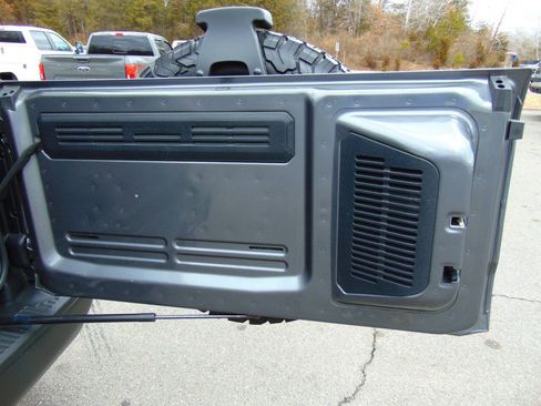 Used 2022 Ford Bronco Black Diamond AWD/4WD image 44