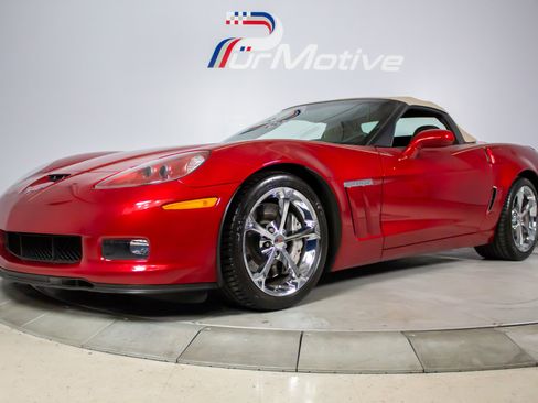 Used 2010 Chevrolet Corvette Grand Sport w/ Preferred Equipment Group RWD image 1