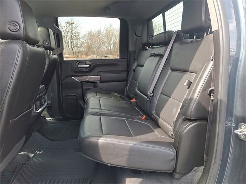 Used 2020 Chevrolet Silverado 2500 LTZ w/ LTZ Premium Package image 12