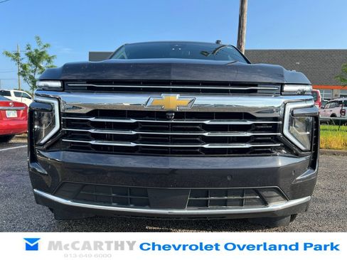 Used 2025 Chevrolet Tahoe LT AWD/4WD image 8
