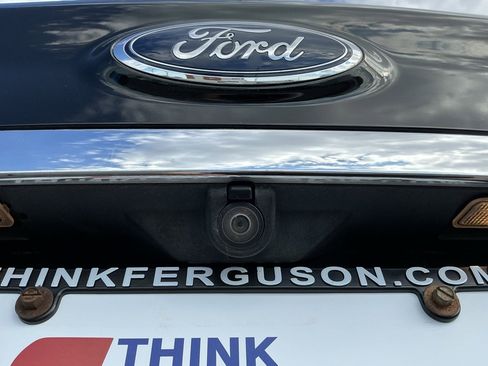 Used 2020 Ford Edge SEL image 16