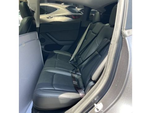 Used 2023 Tesla Model Y Performance AWD/4WD image 6