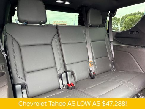 Used 2021 Chevrolet Tahoe Z71 w/ Luxury Package AWD/4WD image 22