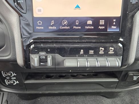 New 2026 RAM 2500 Tradesman AWD/4WD image 15