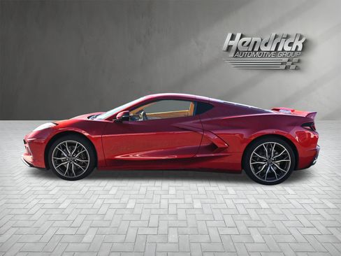 Used 2023 Chevrolet Corvette Stingray Premium Cpe w/ Z51 Performance Package image 9