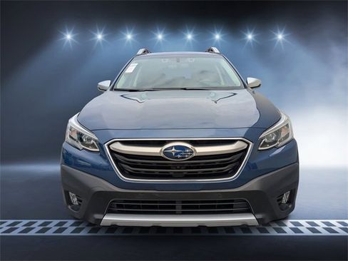 Used 2022 Subaru Outback Touring XT image 8
