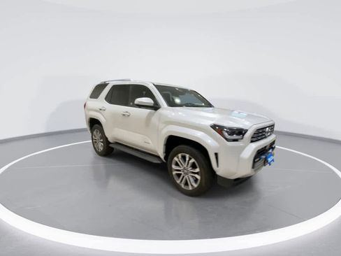 Used 2025 Toyota 4Runner Limited image 2