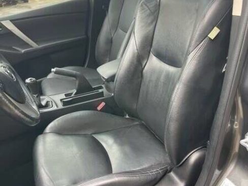 Used 2013 MAZDA MAZDA3 i Grand Touring image 7