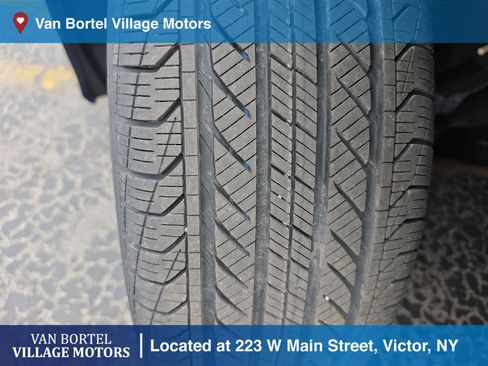 Used 2018 Toyota Sienna XLE w/ XLE Navigation Package image 35