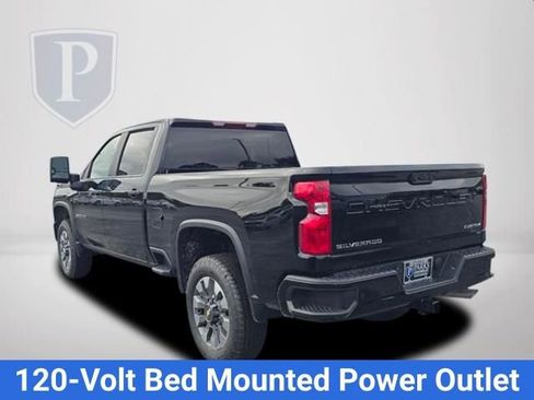 New 2026 Chevrolet Silverado 2500 Custom w/ Custom Value Package AWD/4WD image 10