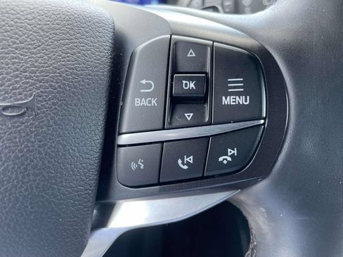 Used 2020 Ford Explorer Platinum w/ Premium Technology Package AWD/4WD image 23