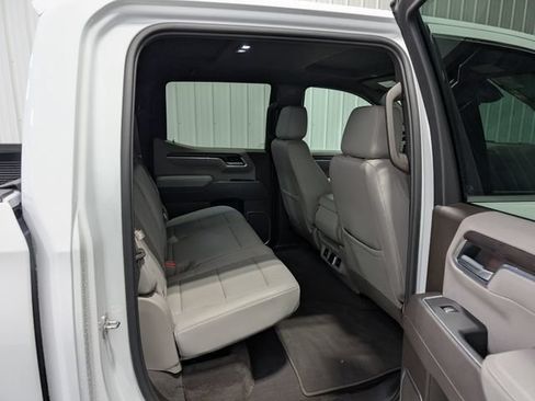 Used 2026 GMC Sierra 1500 SLT AWD/4WD image 26