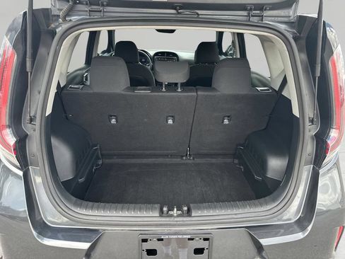 Used 2024 Kia Soul LX w/ Option Group 015 FWD image 24