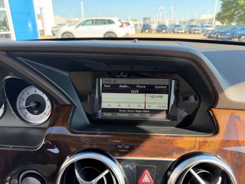 Used 2015 Mercedes-Benz GLK 350 2WD image 15