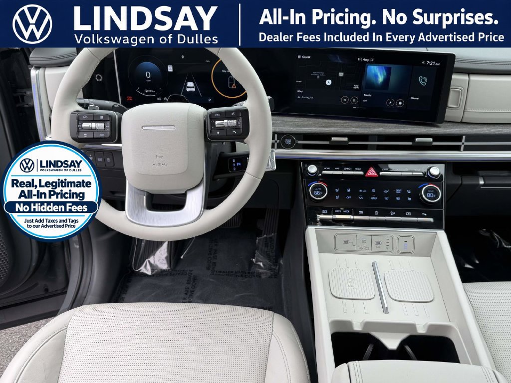 Used 2024 Hyundai Santa Fe Limited AWD/4WD image 9