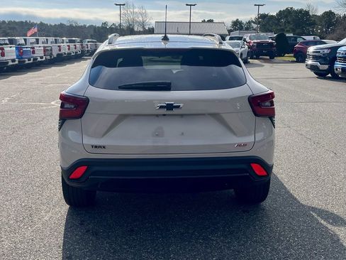 New 2026 Chevrolet Trax RS w/ Driver Confidence Package image 4