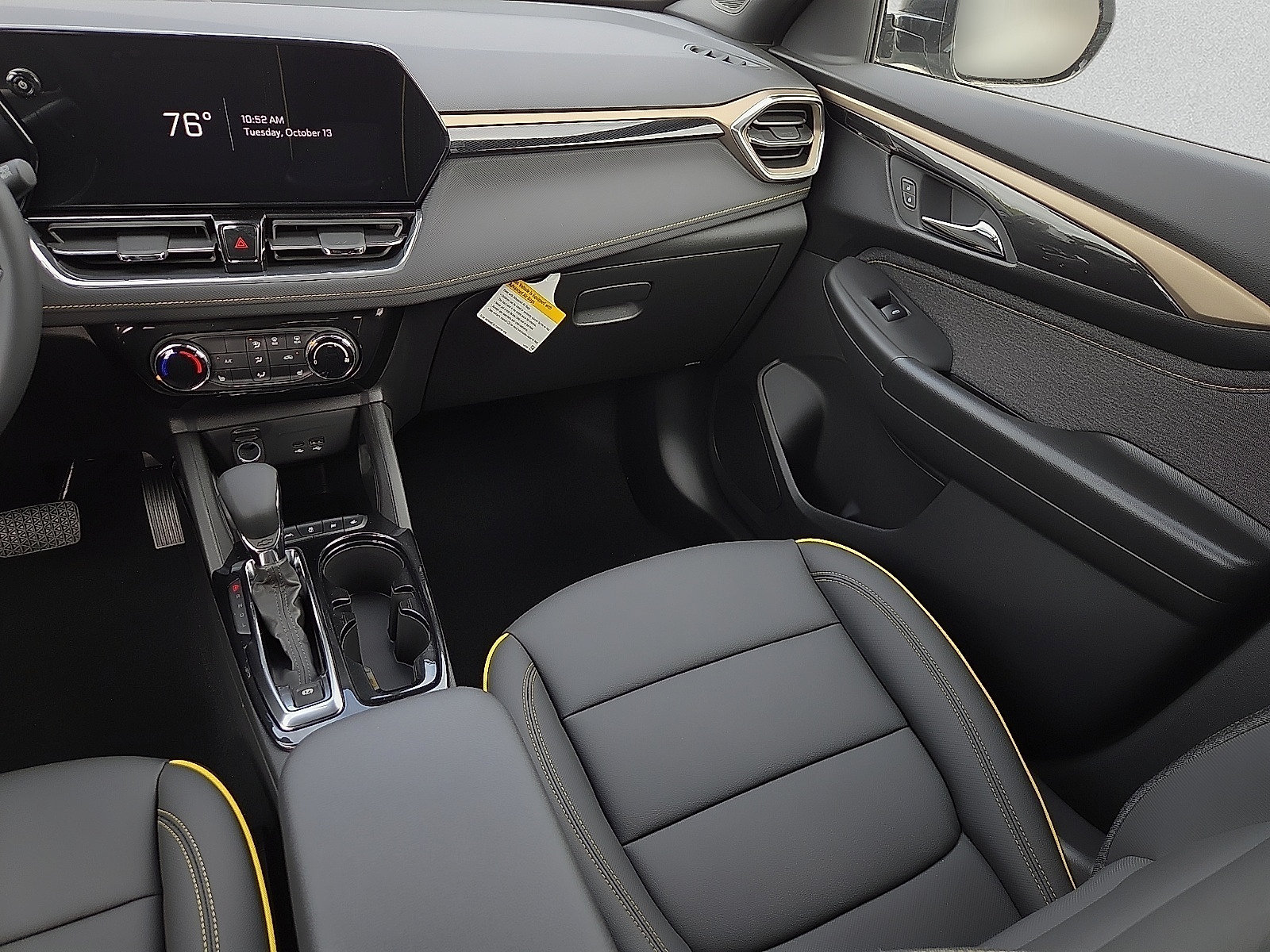 New 2026 Chevrolet TrailBlazer ACTIV FWD image 12