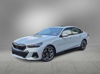 Used 2026 BMW i5 eDrive40 AWD/4WD video 1