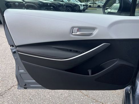 Certified 2024 Toyota Corolla SE FWD image 11