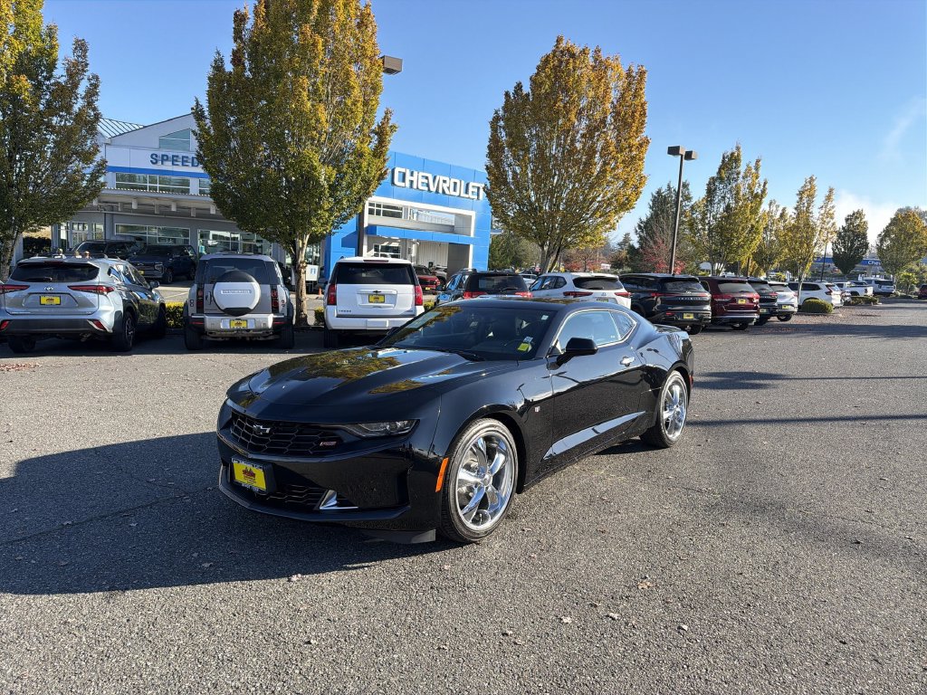 Certified 2022 Chevrolet Camaro LT w/ RS Package RWD image 5