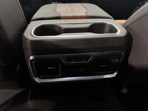 Used 2023 Chevrolet Silverado 1500 High Country w/ Technology Package image 36