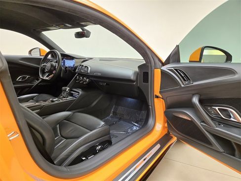 Used 2021 Audi R8 V10 image 21