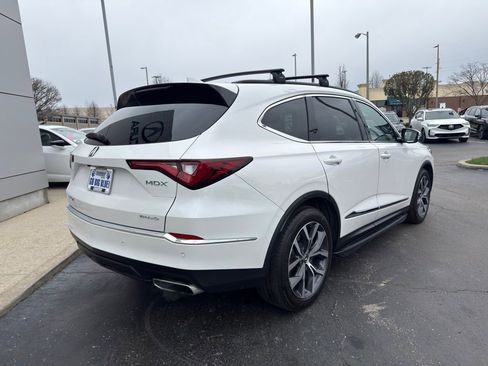Certified 2024 Acura MDX SH-AWD w/ Technology Package image 5