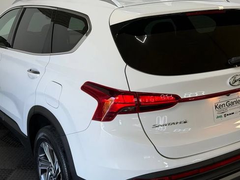Certified 2023 Hyundai Santa Fe SEL AWD/4WD image 9