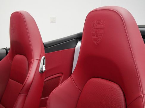 Used 2019 Porsche 911 Turbo S image 24