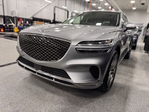 Used 2025 Genesis GV70 2.5T image 30