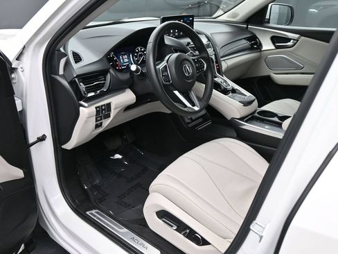 Used 2025 Acura RDX SH-AWD w/ Technology Package image 2