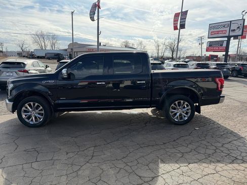 Used 2017 Ford F150 Lariat w/ Equipment Group 502A Luxury image 4