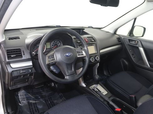 Used 2014 Subaru Forester 2.5i Premium AWD/4WD image 23