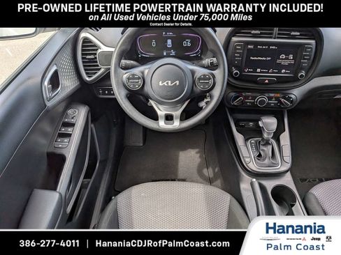 Used 2023 Kia Soul LX FWD image 13