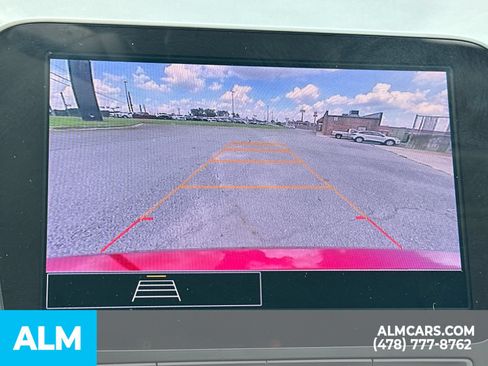 Used 2025 Chevrolet Malibu LT FWD image 33