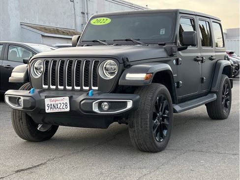 Used 2022 Jeep Wrangler Unlimited Sahara image 1