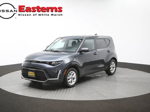 Used 2025 Kia Soul LX w/ LX Technology Package FWD image 54