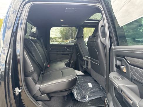 New 2026 RAM 2500 Limited AWD/4WD image 30