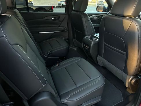 New 2026 Chevrolet Traverse LT w/ Enhanced Driving Package image 18
