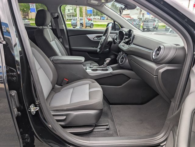 Used 2023 Chevrolet Blazer LT w/ Driver Confidence Package FWD image 12