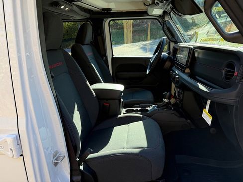 New 2026 Jeep Wrangler Unlimited Rubicon image 21