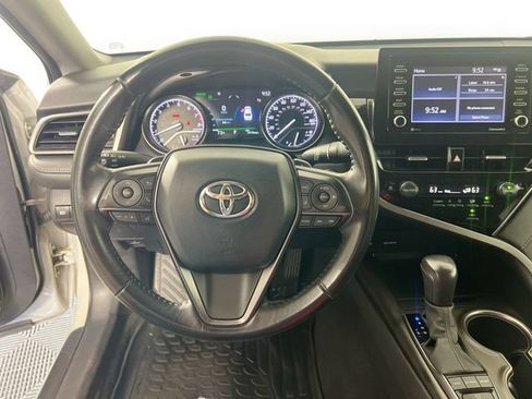 Used 2023 Toyota Camry SE w/ Convenience Package AWD/4WD image 18