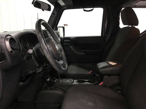 Used 2016 Jeep Wrangler Sport w/ Quick Order Package 24S AWD/4WD image 6