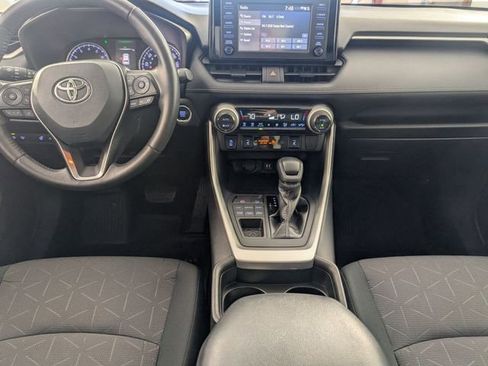 Used 2019 Toyota RAV4 XLE w/ Convenience Package AWD/4WD image 25