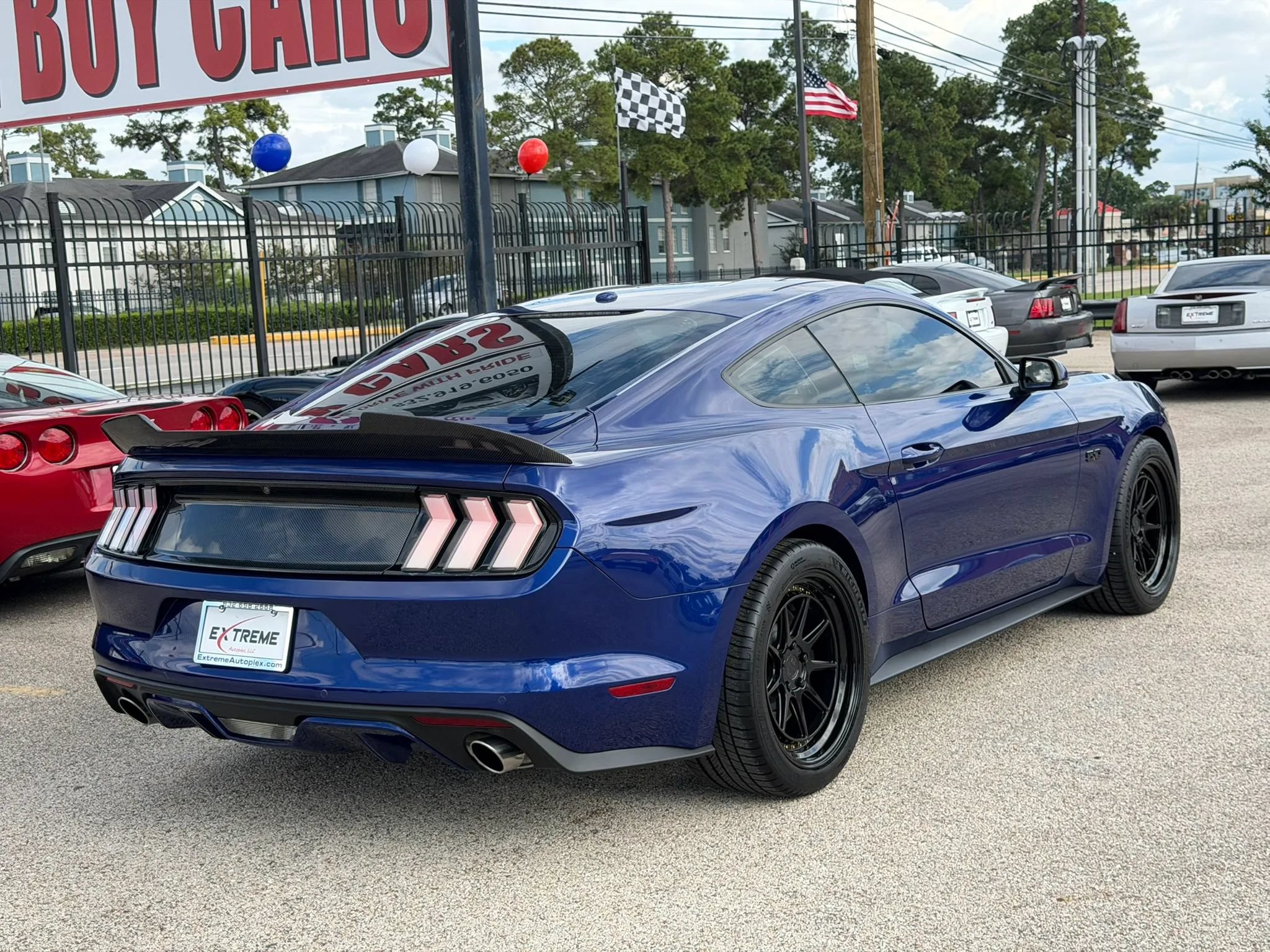 Used 2016 Ford Mustang GT Premium w/ Equipment Group 401A RWD image 7