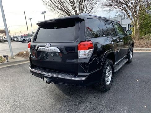 Used 2013 Toyota 4Runner Limited image 8